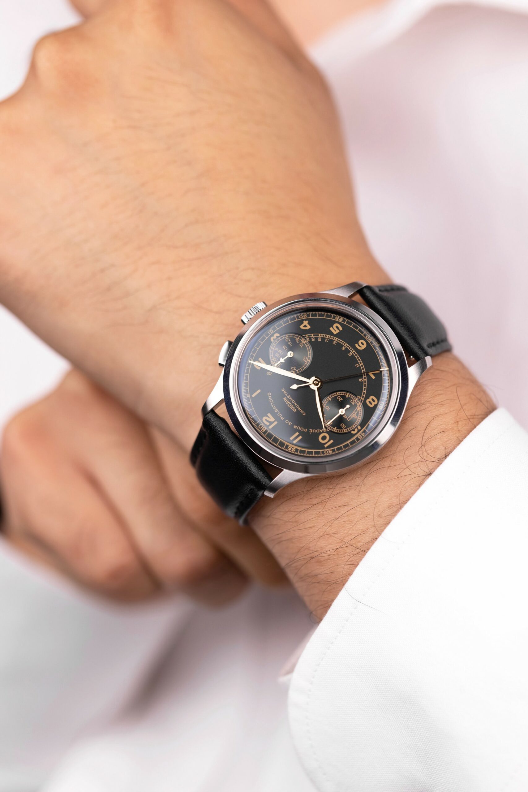 Vulcain Monopusher Heritage Black - View 3