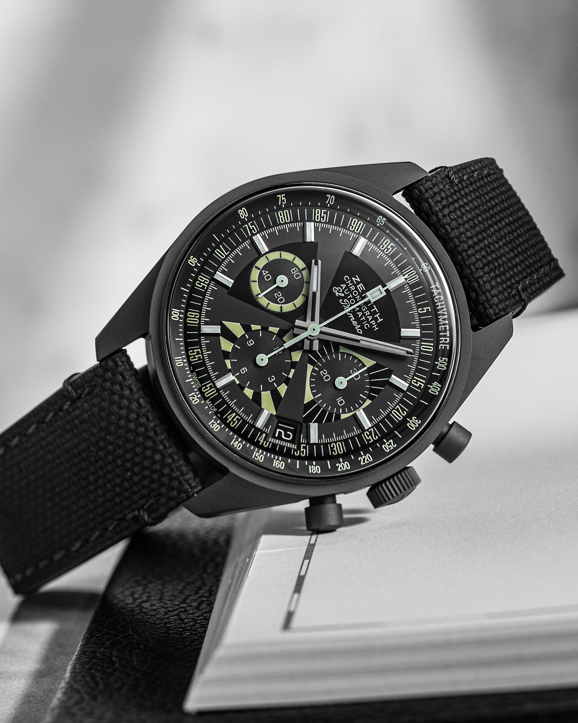 Zenith Chronomaster Revival Poker Chip - View 3