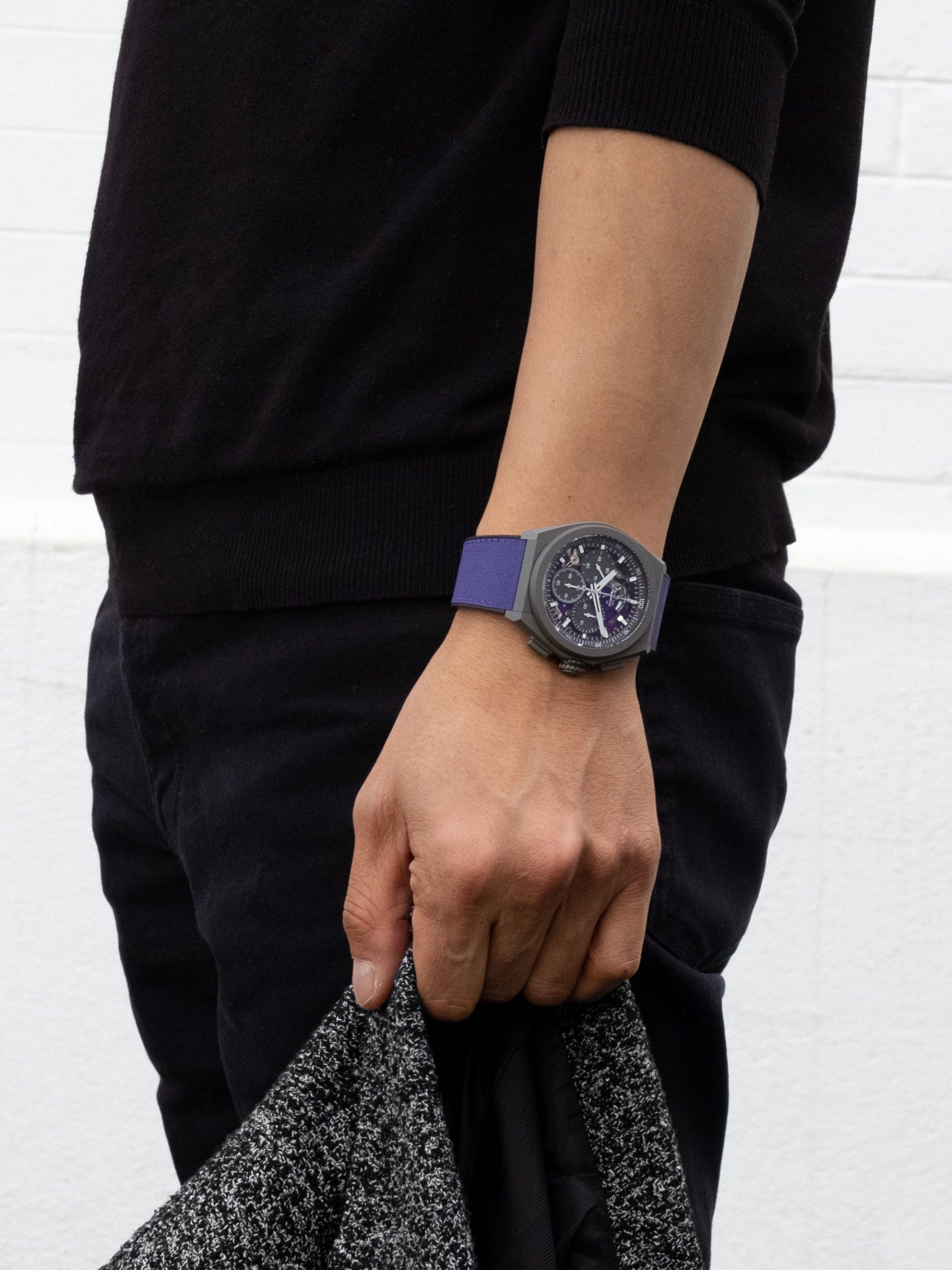 Zenith Defy 21 Ultraviolet - View 3